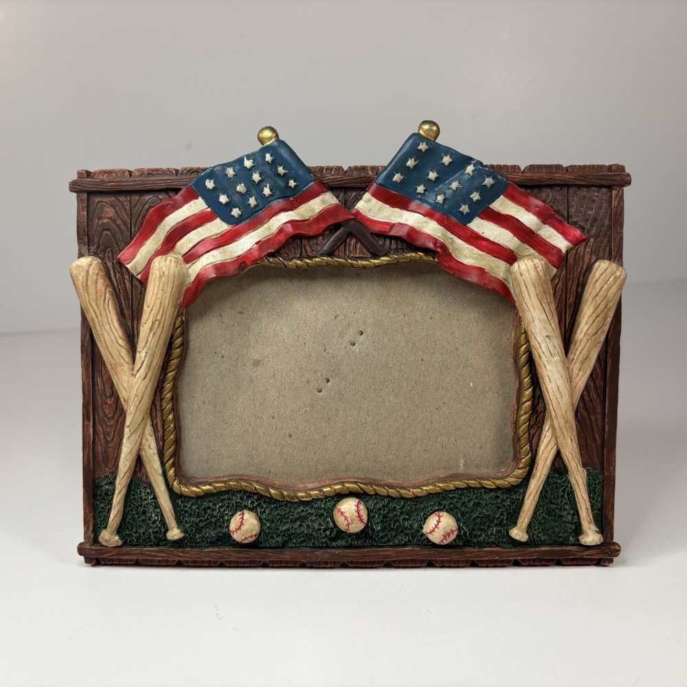 Vtg 3D Resin Baseball Picture Frame 5"x 6.5" Holds 3" x 4" Photo USA Flags